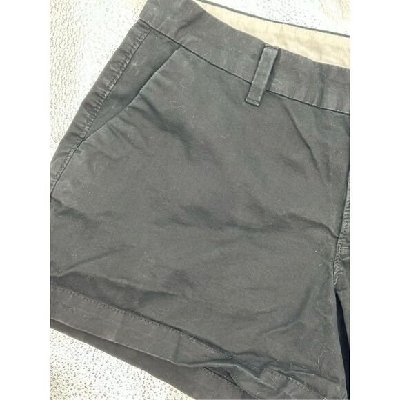 Old Navy black short shorts size 10. Has cuffs and pockets - Picture 5 of 6